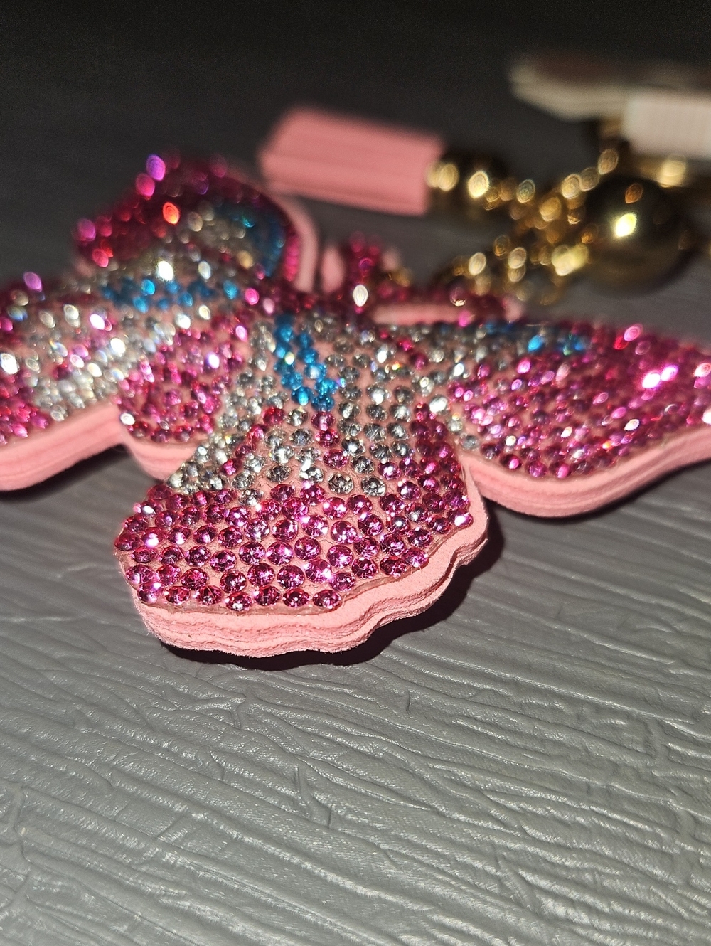 Winged Animal Keychains - Picture 7 of 10
